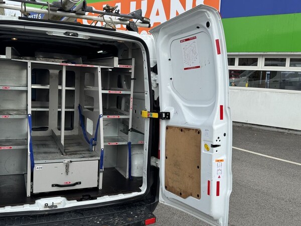 Used Ford Transit Custom 2018 for sale - 74884671: Photo 19
