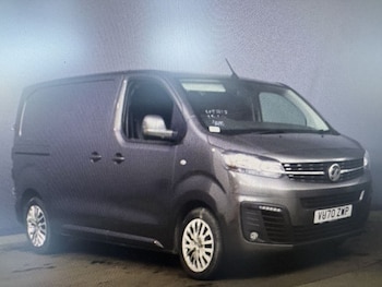 Vauxhall Vivaro feature image
