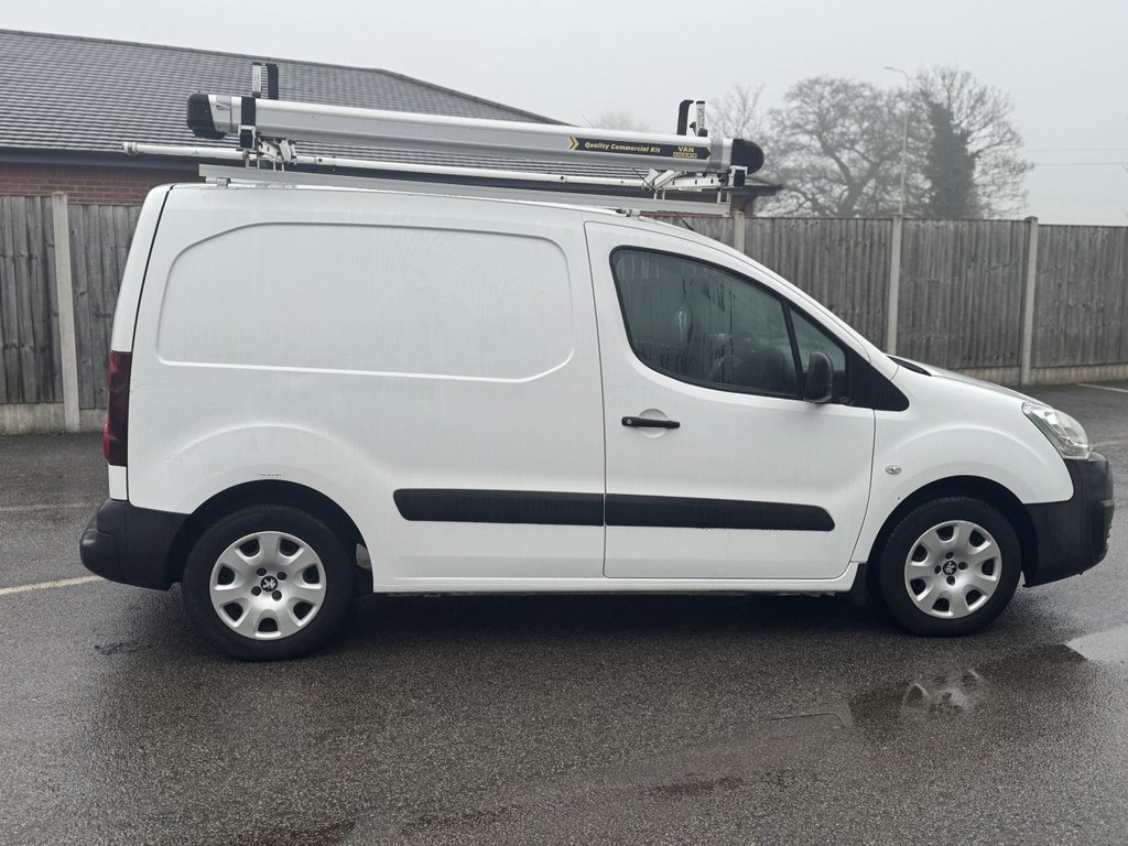 Used Peugeot Partner 2015 for sale - 77139473: Photo 17