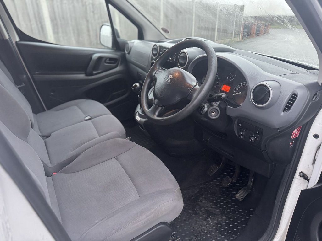 Used Peugeot Partner 2015 for sale - 77139473: Photo 21