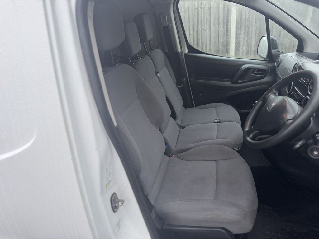 Used Peugeot Partner 2015 for sale - 77139473: Photo 22