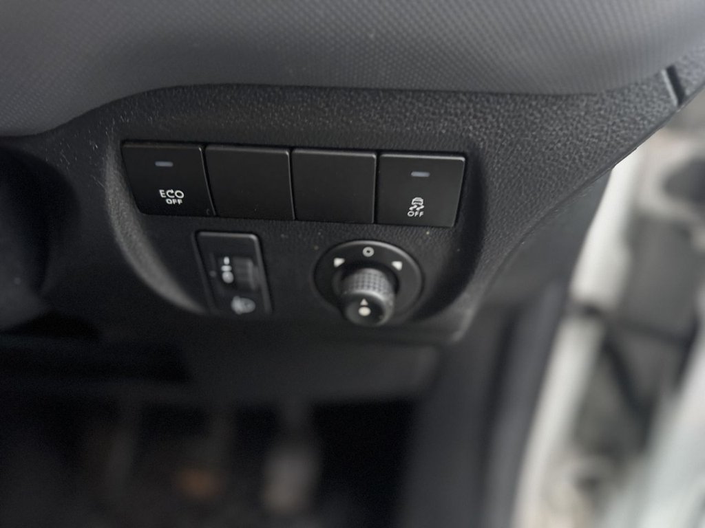 Used Peugeot Partner 2015 for sale - 77139473: Photo 28