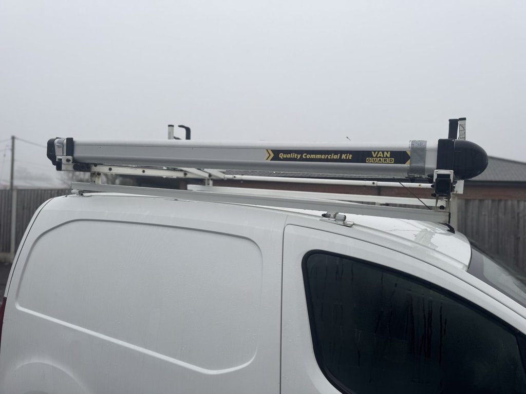 Used Peugeot Partner 2015 for sale - 77139473: Photo 30