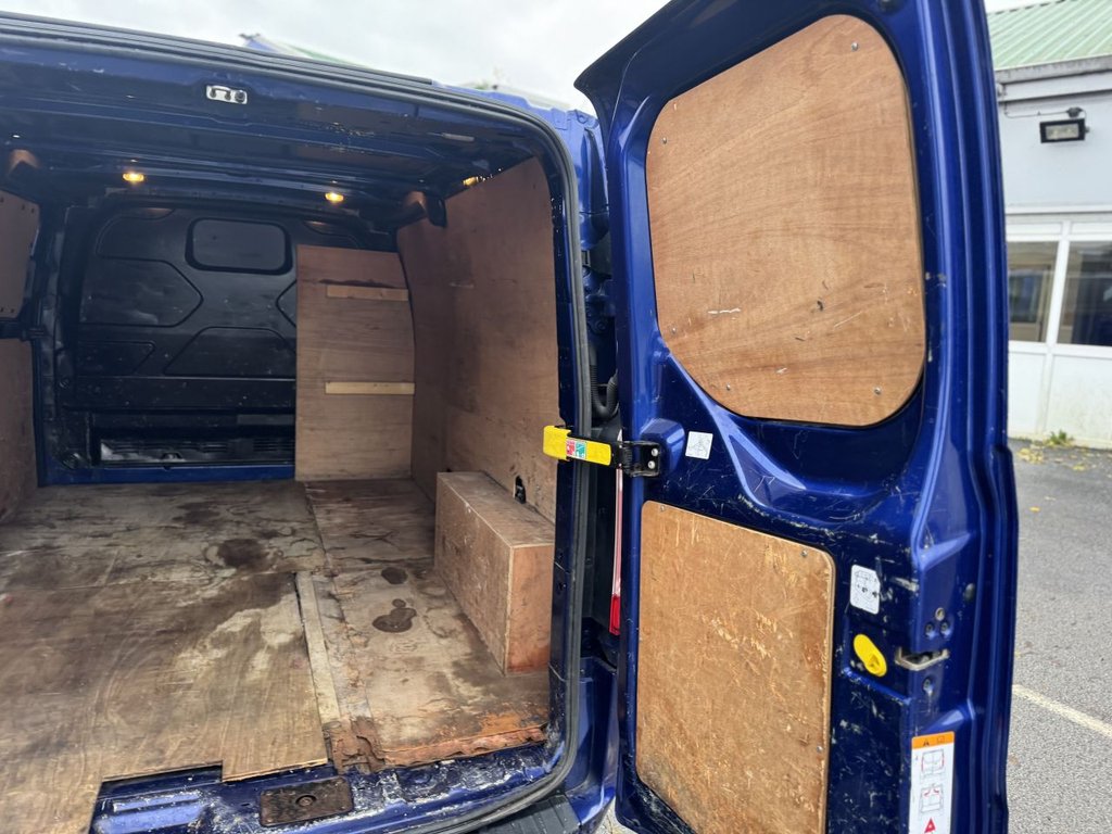 Used Ford Transit Custom 2015 for sale - 76454462: Photo 33