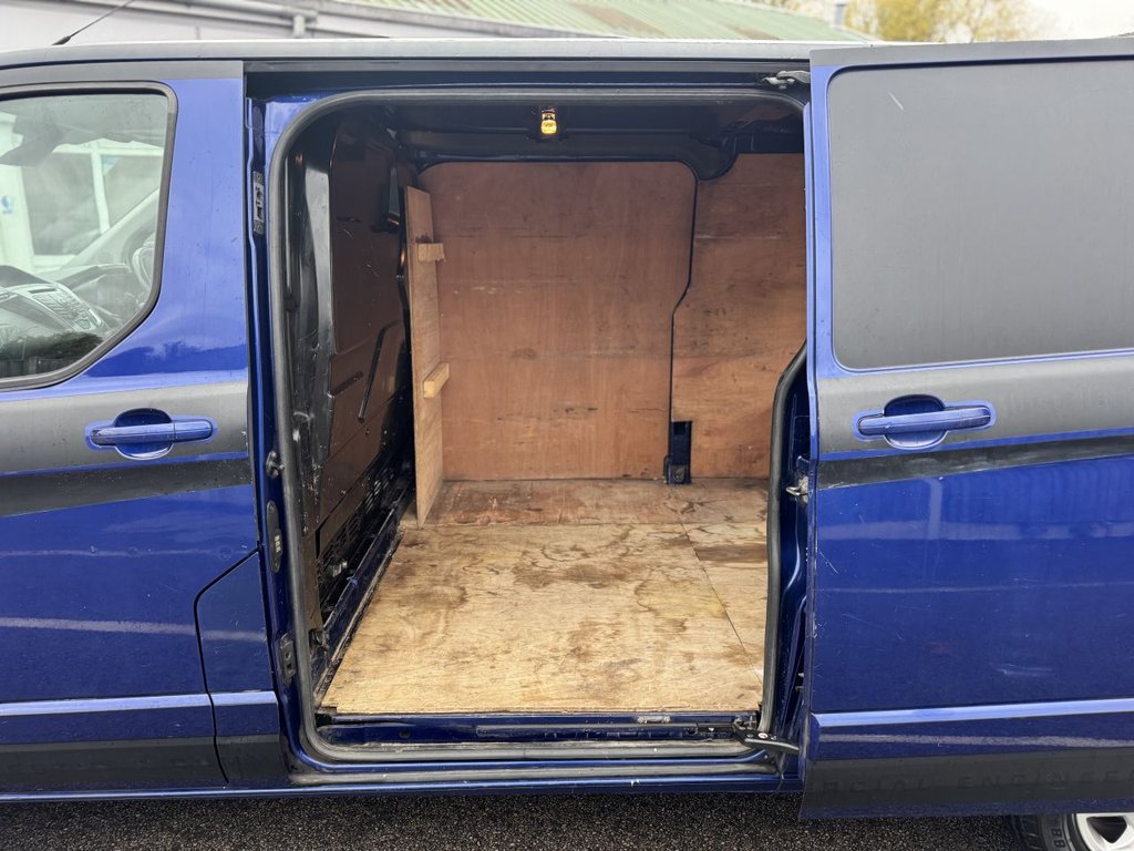Used Ford Transit Custom 2015 for sale - 76454462: Photo 35