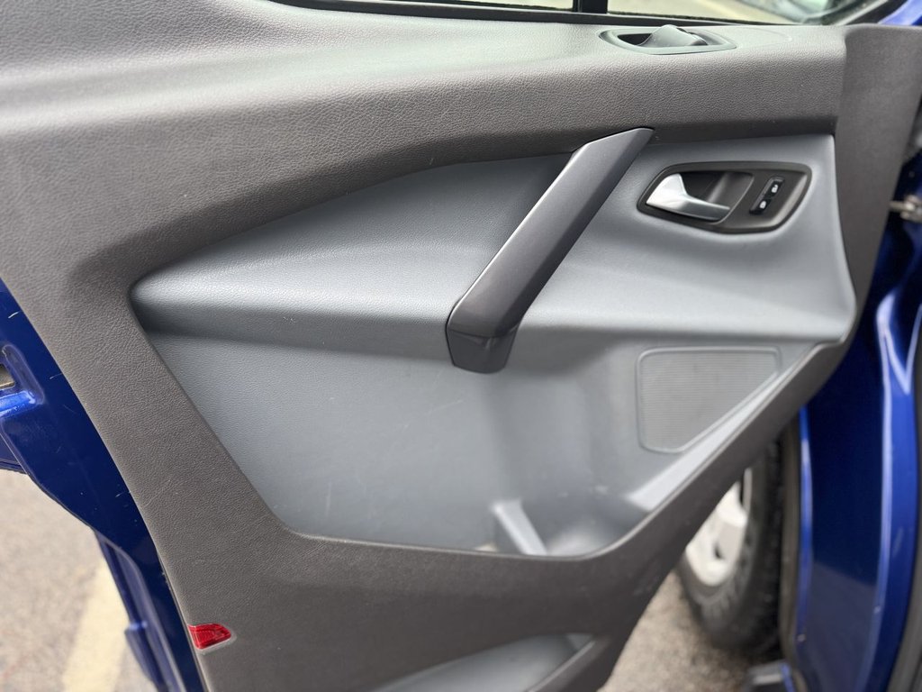 Used Ford Transit Custom 2015 for sale - 76454462: Photo 41