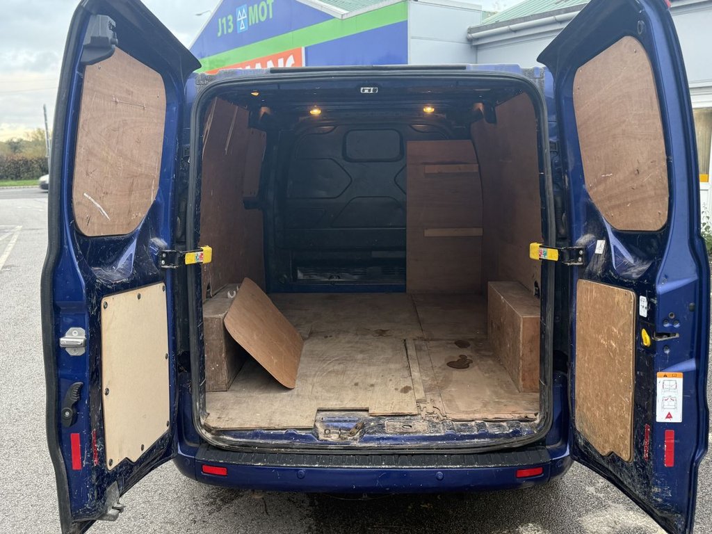 Used Ford Transit Custom 2015 for sale - 76454462: Photo 5