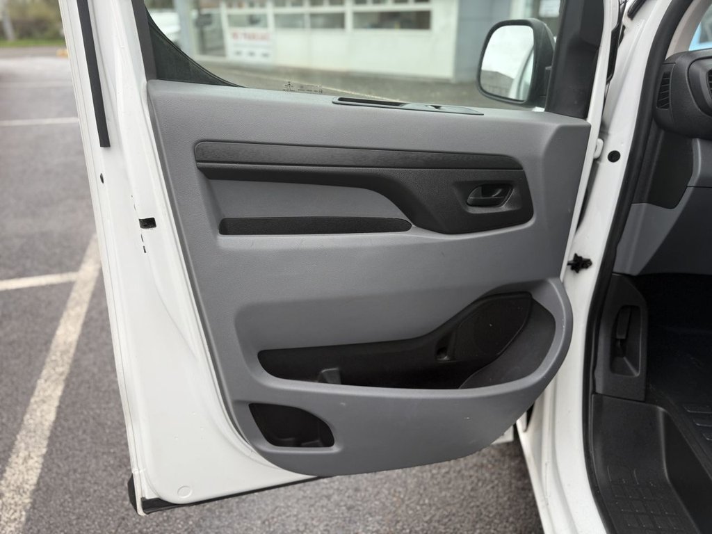 Used Vauxhall Vivaro 2020 for sale - 76520373: Photo 29