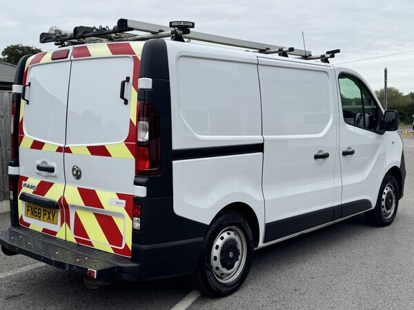 Used Vauxhall Vivaro 2018 for sale - 76080923: Photo 14