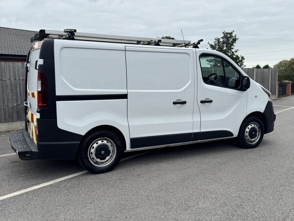 Used Vauxhall Vivaro 2018 for sale - 76080923: Photo 16