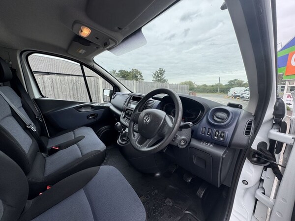 Used Vauxhall Vivaro 2018 for sale - 76080923: Photo 21