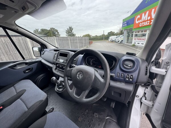 Used Vauxhall Vivaro 2018 for sale - 76080923: Photo 23