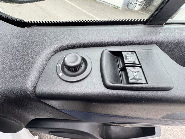 Used Vauxhall Vivaro 2018 for sale - 76080923: Photo 29