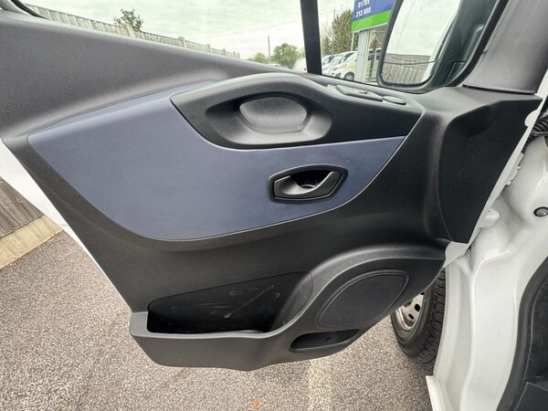 Used Vauxhall Vivaro 2018 for sale - 76080923: Photo 42