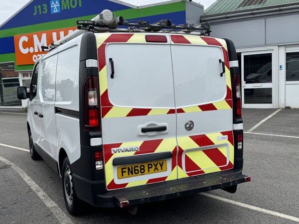 Used Vauxhall Vivaro 2018 for sale - 76080923: Photo 9