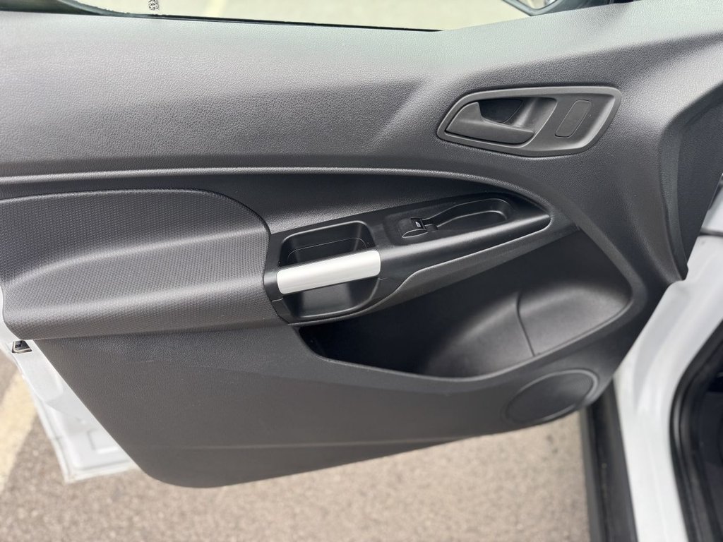 Used Ford Transit Connect 2016 for sale - 76210490: Photo 41
