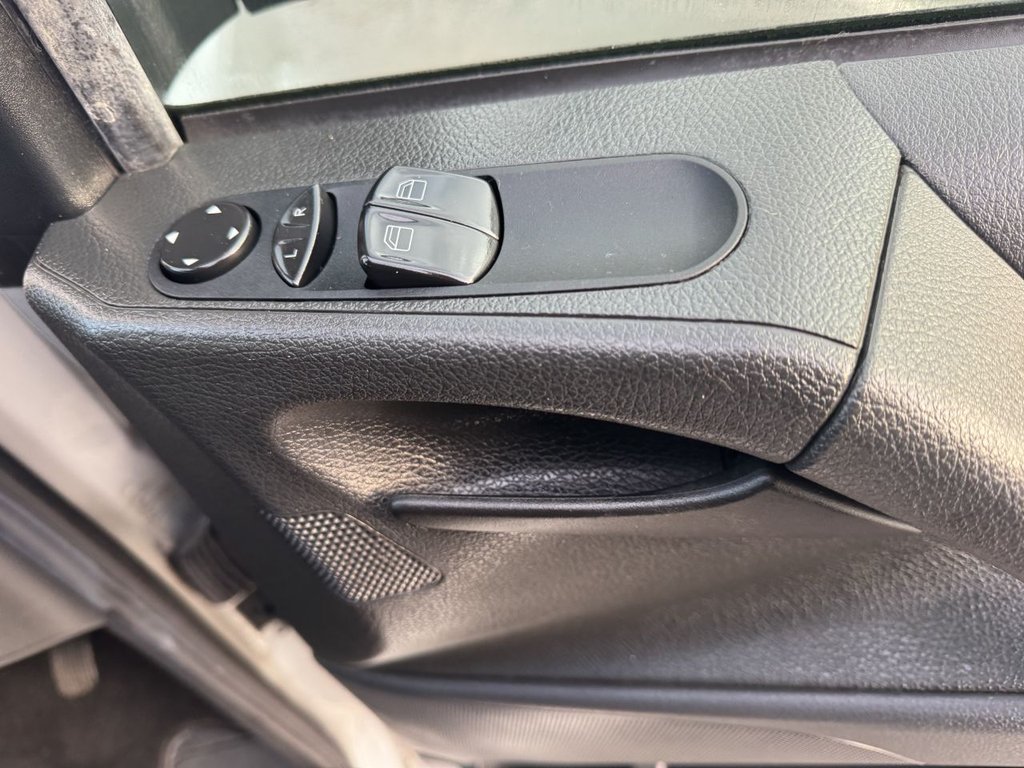 Used Mercedes-Benz Vito 2014 for sale - 76985896: Photo 31
