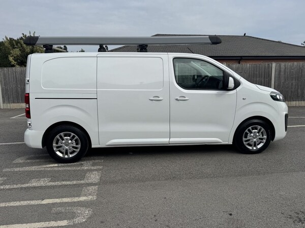 Used Vauxhall Vivaro 2021 for sale - 75642126: Photo 14