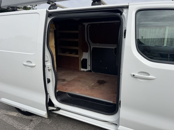 Used Vauxhall Vivaro 2021 for sale - 75642126: Photo 28