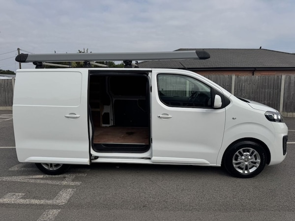 Used Vauxhall Vivaro 2021 for sale - 75642126: Photo 30