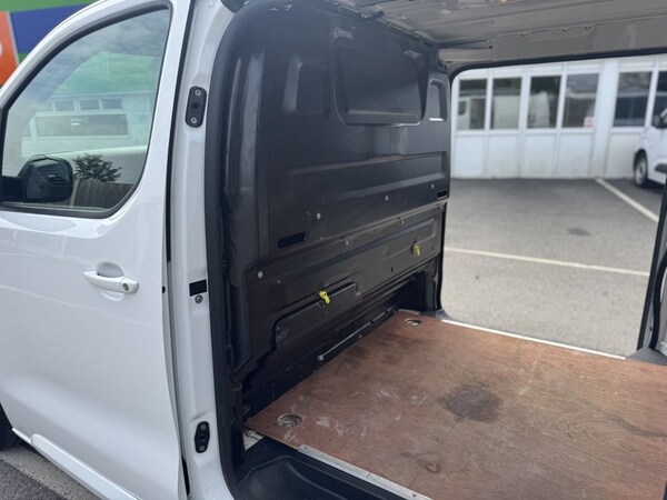 Used Vauxhall Vivaro 2021 for sale - 75642126: Photo 37