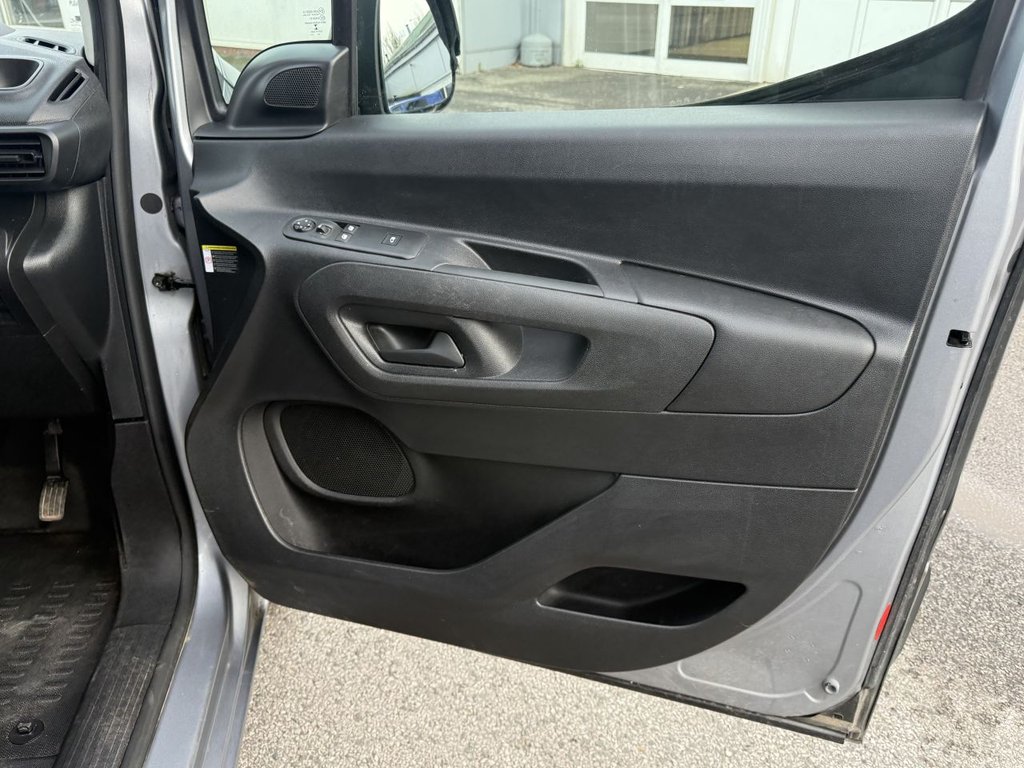 Used Peugeot Partner 2020 for sale - 77370150: Photo 21