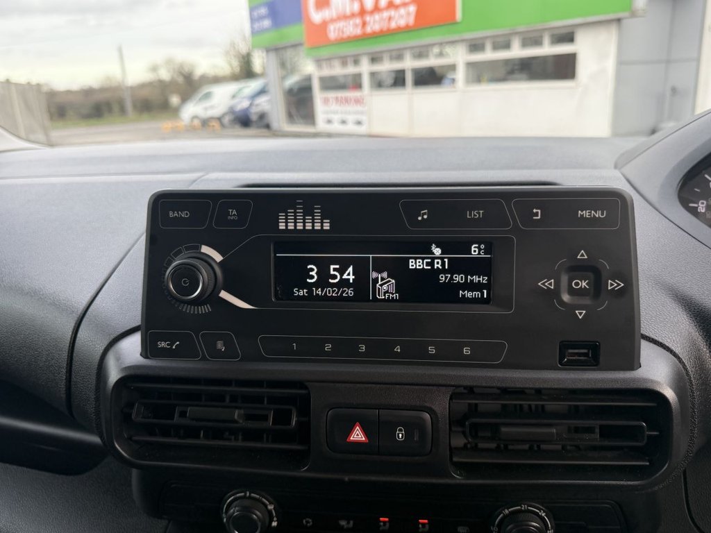 Used Peugeot Partner 2020 for sale - 77370150: Photo 29