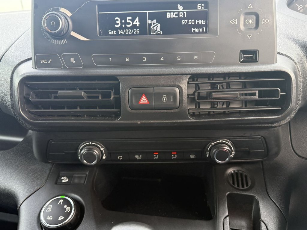 Used Peugeot Partner 2020 for sale - 77370150: Photo 30
