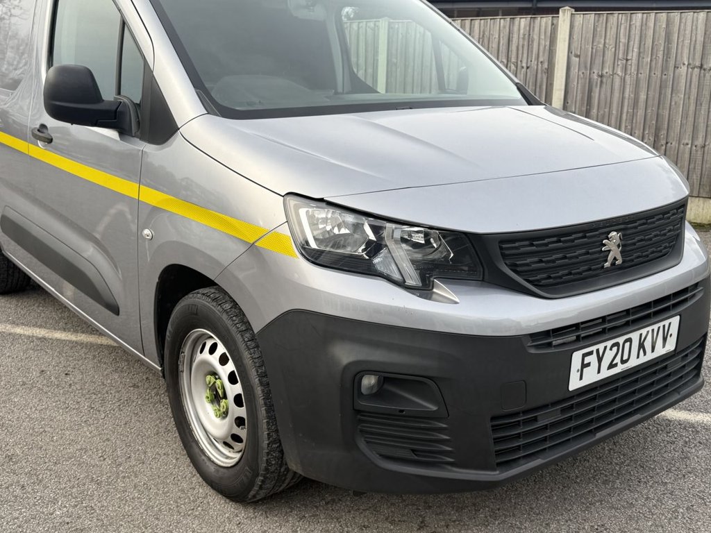 Used Peugeot Partner 2020 for sale - 77370150: Photo 8