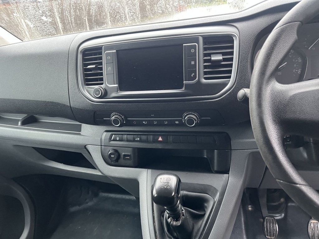 Used Vauxhall Vivaro 2020 for sale - 77293161: Photo 12