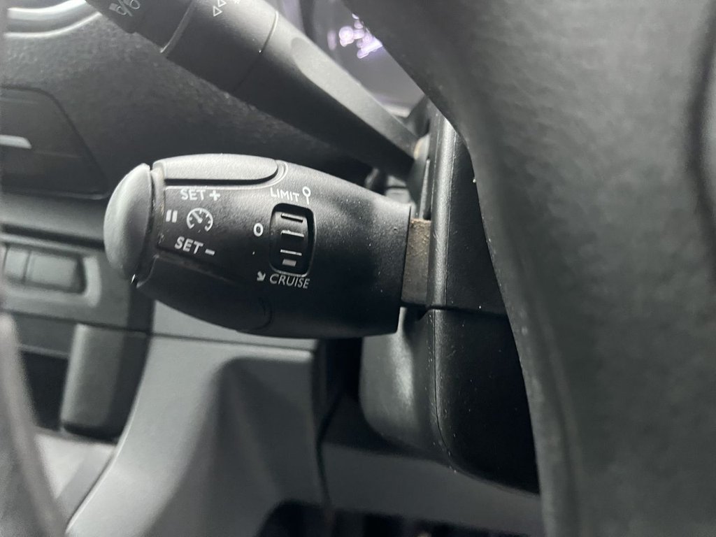 Used Vauxhall Vivaro 2020 for sale - 77293161: Photo 25