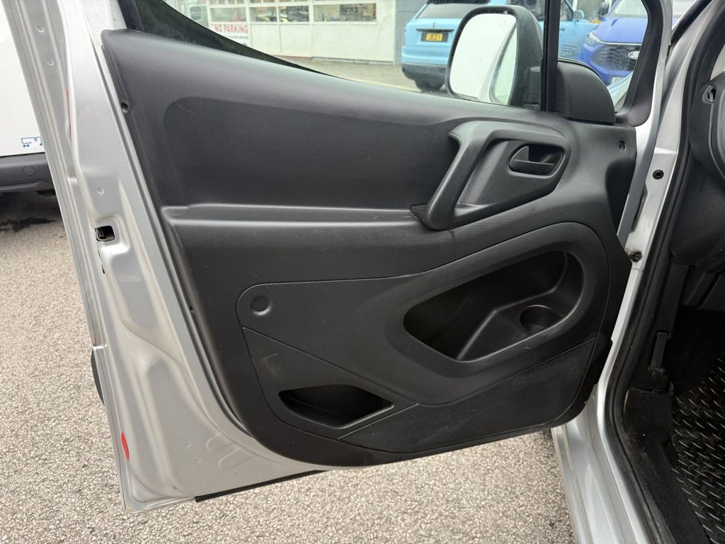 Used Peugeot Partner 2019 for sale - 77370158: Photo 17