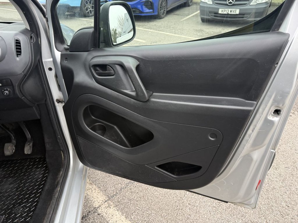 Used Peugeot Partner 2019 for sale - 77370158: Photo 21