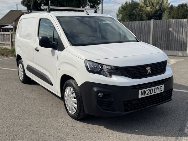 Used Peugeot Partner 2020 for sale - 75653931: Photo 17