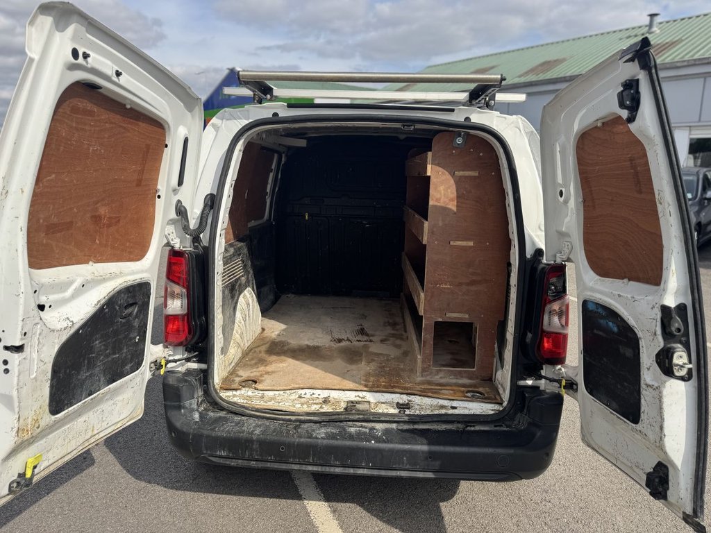 Vehicle 28