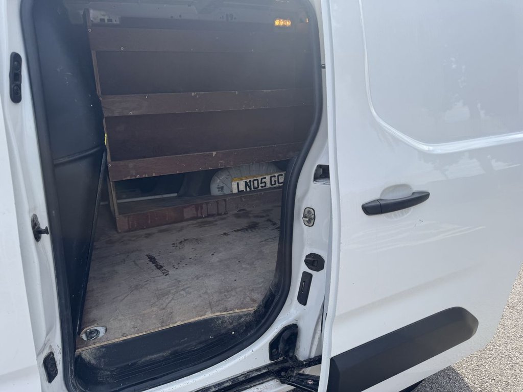 Vehicle 33
