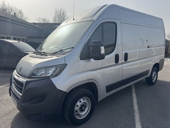 Used Peugeot Boxer 2018 for sale - 77609140: Photo