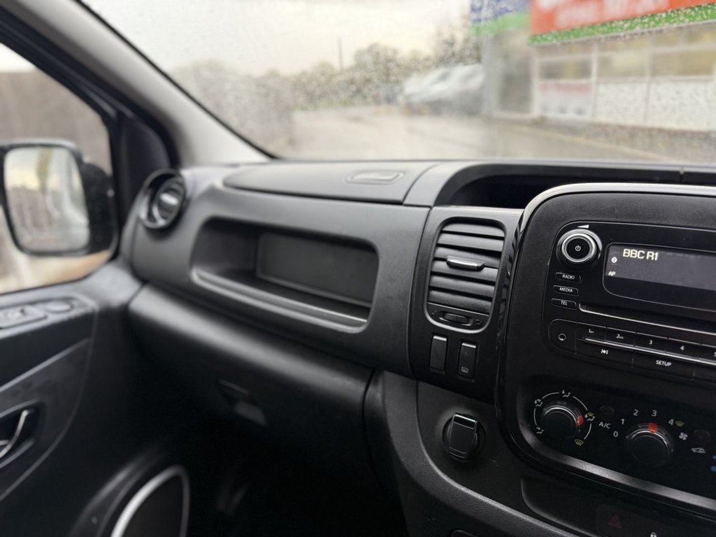 Used Vauxhall Vivaro 2018 for sale - 76445772: Photo 26