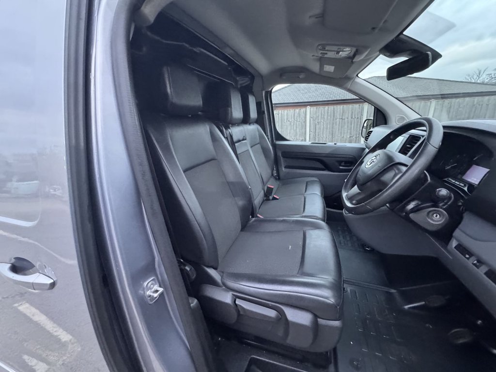 Used Vauxhall Vivaro 2021 for sale - 77609141: Photo 17