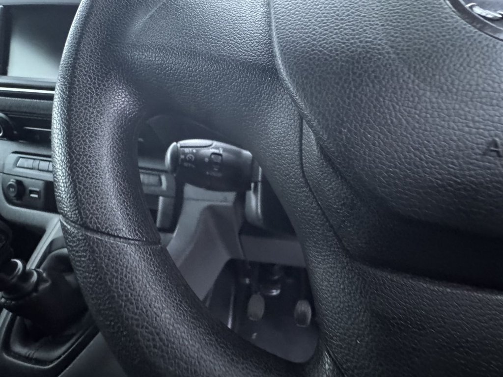 Used Vauxhall Vivaro 2021 for sale - 77609141: Photo 22