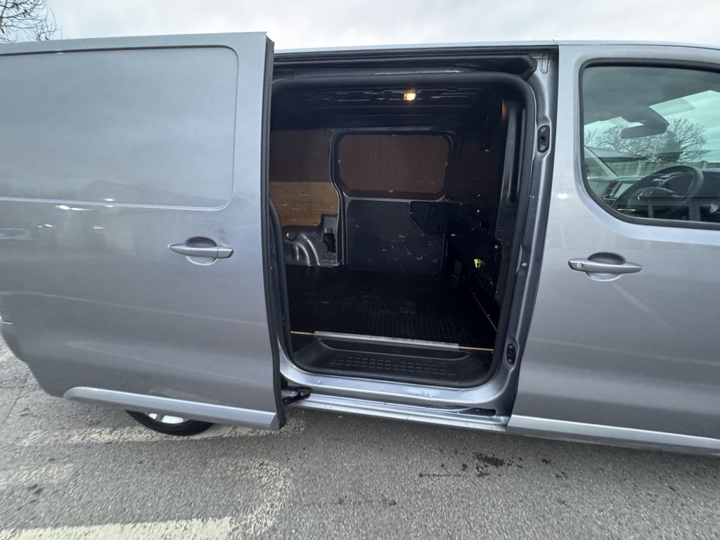 Used Vauxhall Vivaro 2021 for sale - 77609141: Photo 27