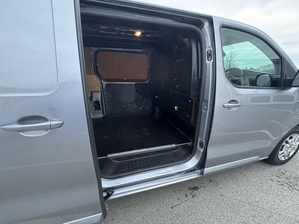 Used Vauxhall Vivaro 2021 for sale - 77609141: Photo 28