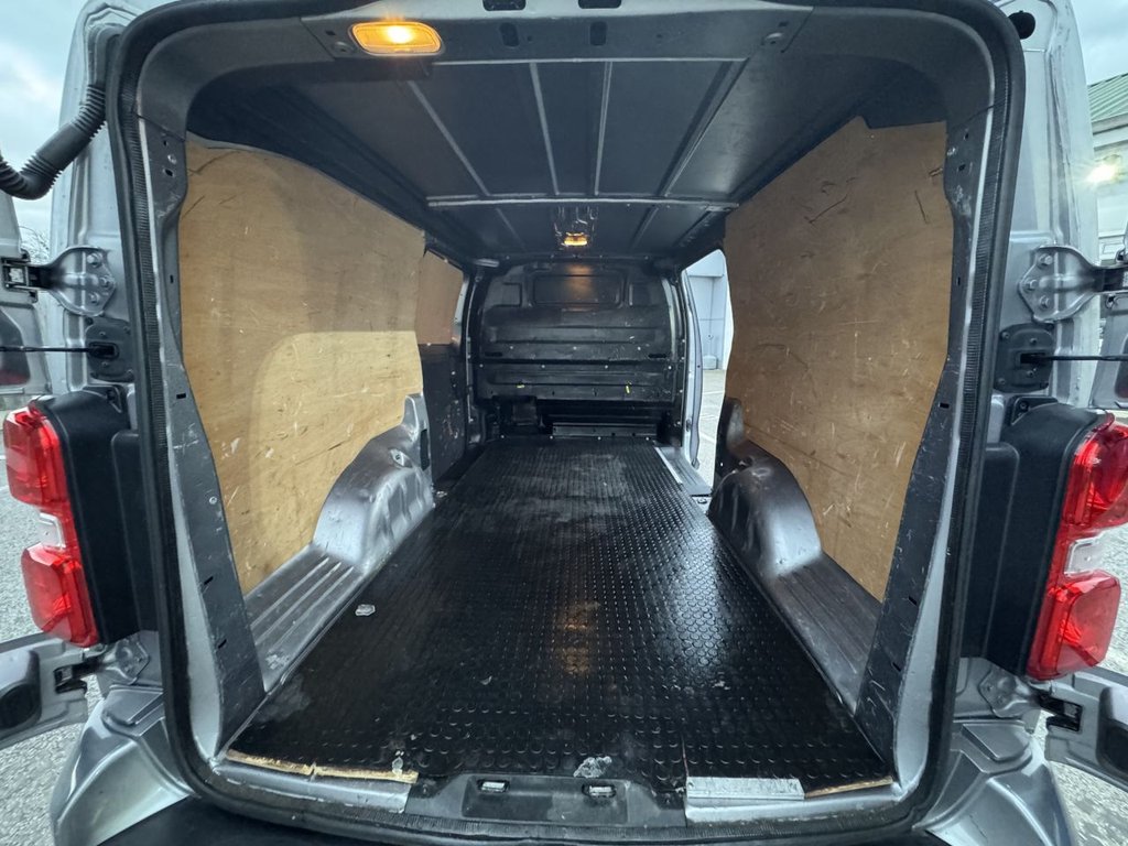 Used Vauxhall Vivaro 2021 for sale - 77609141: Photo 31