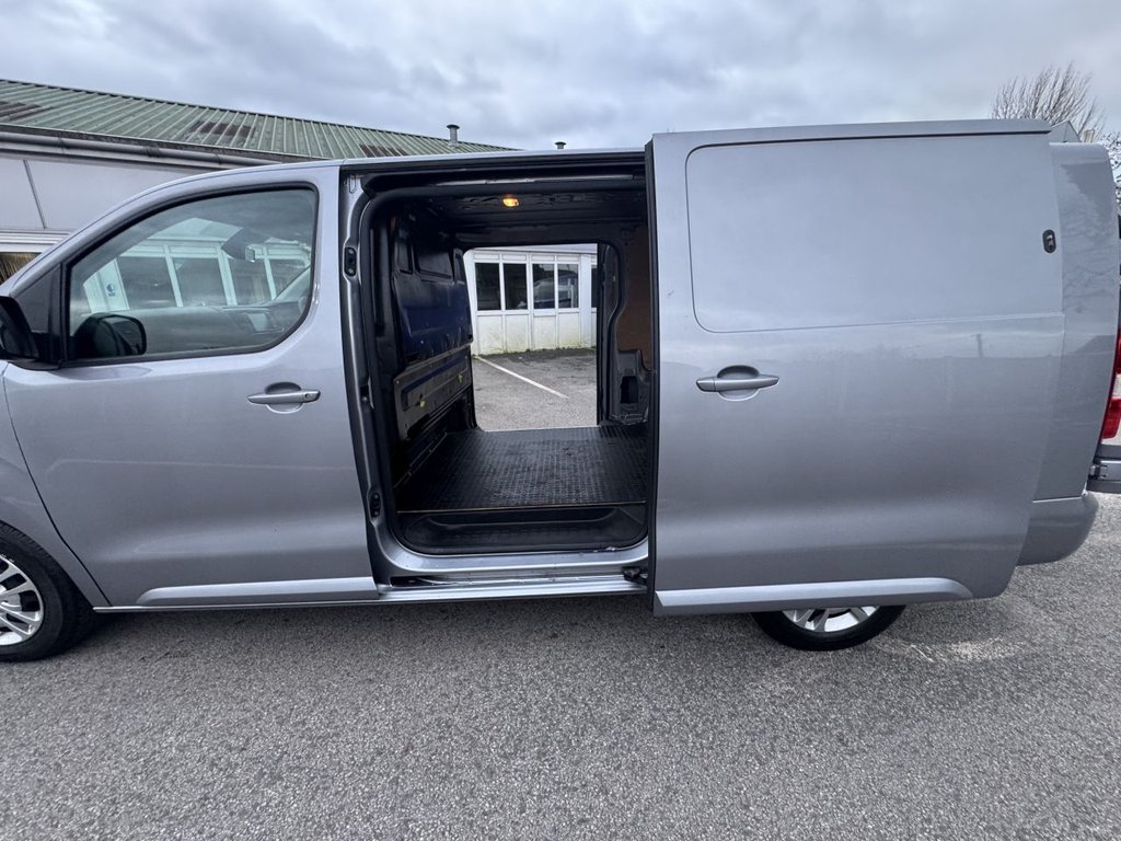 Used Vauxhall Vivaro 2021 for sale - 77609141: Photo 33