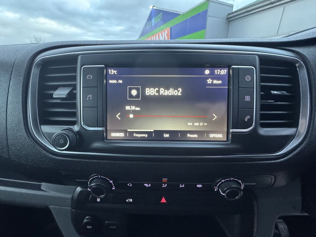 Used Vauxhall Vivaro 2021 for sale - 77609141: Photo 46