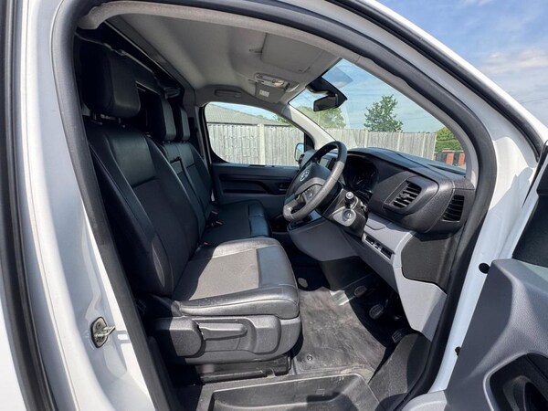 Used Vauxhall Vivaro 2021 for sale - 74649869: Photo 10