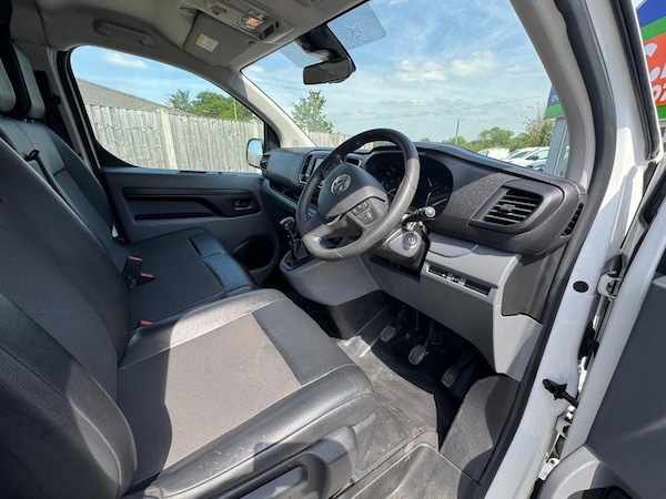 Used Vauxhall Vivaro 2021 for sale - 74649869: Photo 24
