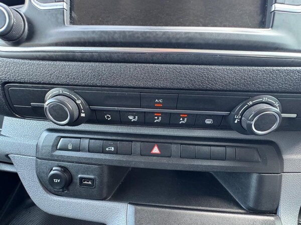 Used Vauxhall Vivaro 2021 for sale - 74649869: Photo 43