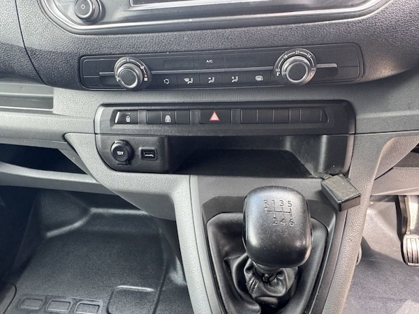Used Vauxhall Vivaro 2020 for sale - 74985865: Photo 24