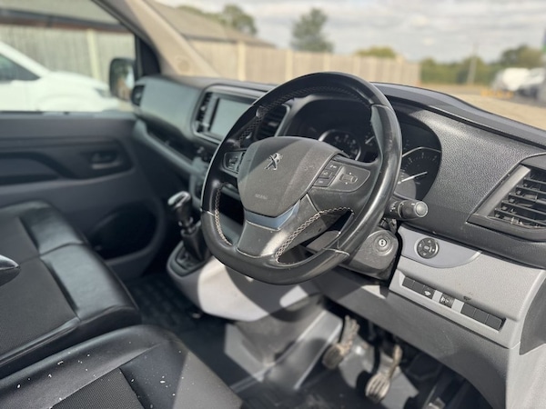 Used Peugeot Expert 2021 for sale - 75653913: Photo 17